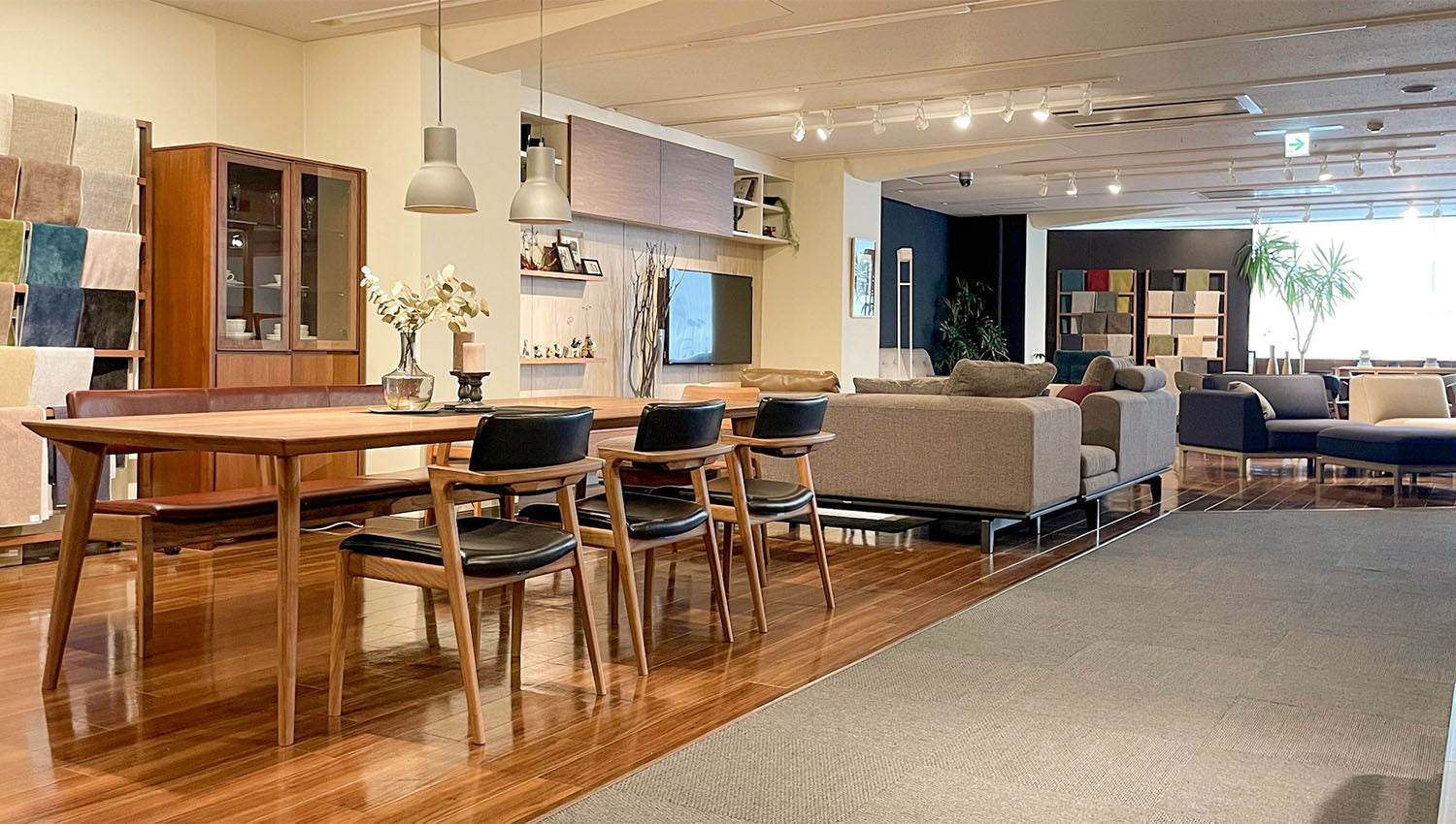 どんな家具があるの?Fuji Furnitureの人気シリーズ紹介|実物は大阪ショップで体験