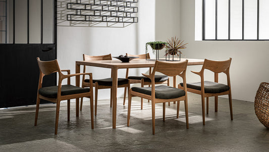 ダイニングコーディネートのポイント。食事が楽しくなる空間